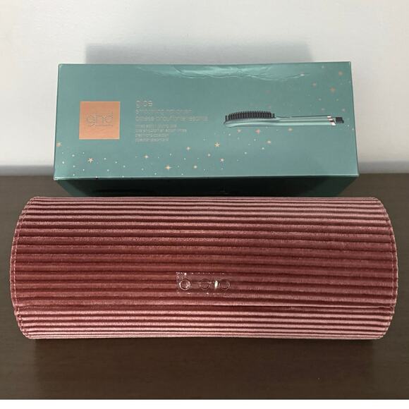 Limited Edition ghd Glide Smoothing Hot Brush–Ceramic Ionic Hair Straightening - Picture 8 of 8